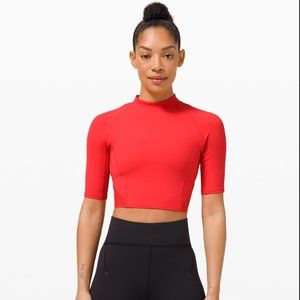 Lulu Lemon EVERLUX™ AND MESH CROPPED SHORT SLEEVE